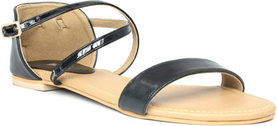 

Inc. Women BLACK Flats