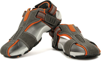 

Bata Men Grey Casual