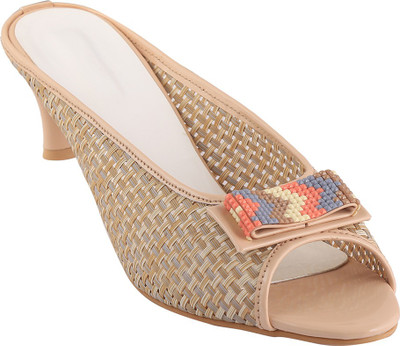 

Go India Store Women Brown Heels