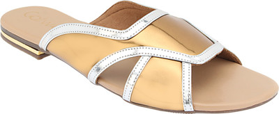 

Catwalk Women GOLD Flats
