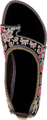 

Footrendz Women Pink Flats
