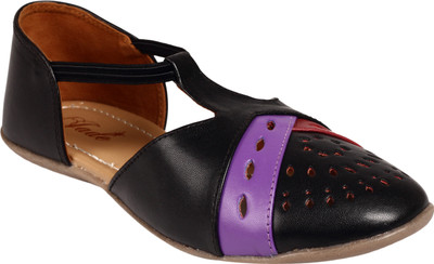 

Jade Women Black Casual
