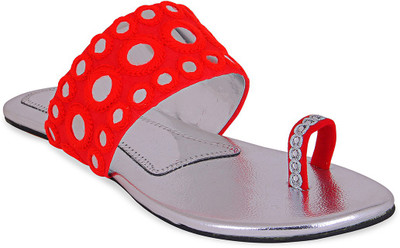

Ridhi Sidhi Women Red; Silver Flats