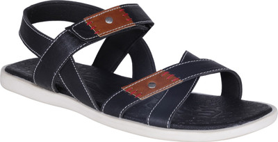 

Kraasa Men Black Sandals