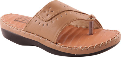 

Adorn Women Beige Flats