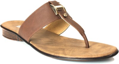 

Inc.5 Women TAN Flats