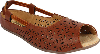 

Niremo Women Brown Flats