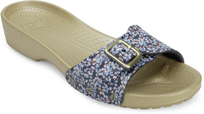 

Crocs Women Navy Sports Sandals