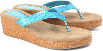 

Inc.5 Women Blue Wedges