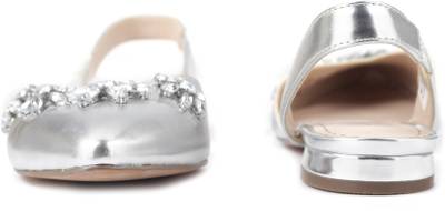 Clarks Women SILVER METAL Bellies