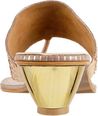 Metro Women 22,Chikoo Heels