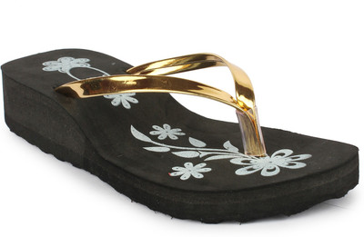 

Moonwalk Women Gold Wedges