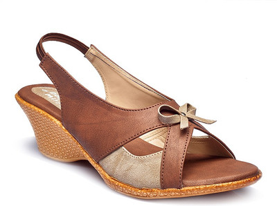 

Dolphin Miles Women Brown Wedges