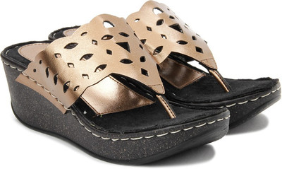 

Catwalk Women Bronze Flats