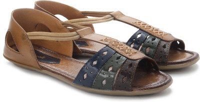 

Catwalk Women BEIGE Flats