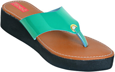 Footrendz Women Green Wedges