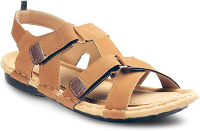 

Bacca Bucci Men Tan Casual
