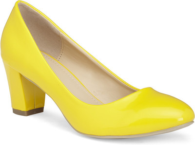 

Vero Couture Women Yellow Heels