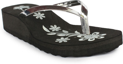 

Moonwalk Women Silver Wedges