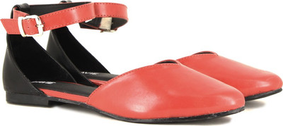 

Lavie Women RED Flats