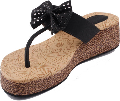 

Foot Wagon Women Black Wedges