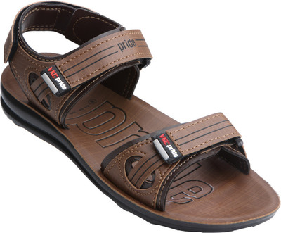 

VKC Men Brown Sandals