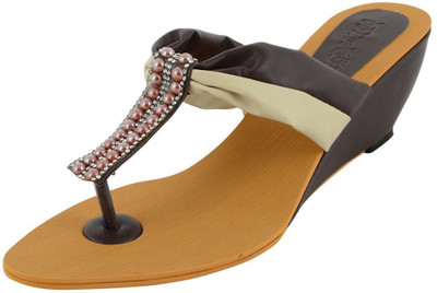 

Footgear Girls Heels(Brown