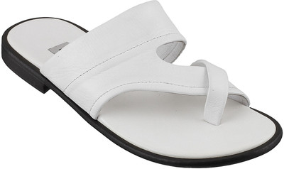 

Mochi Men 16, White Flats