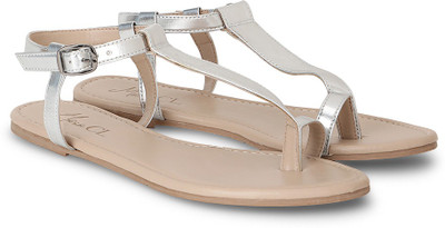 

Miss CL By Carlton London Women SILVER Flats