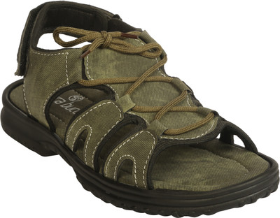 

Bacca Bucci Men Olive Casual