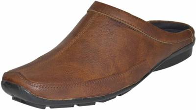 Strive Men Black Sandals