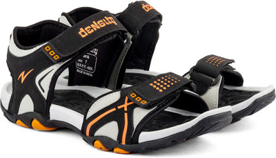 

Density Men Black Sandals