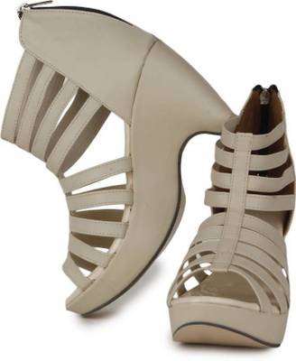 Fadrin Women White Heels