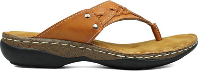 

Inc.5 Women TAN Flats