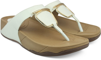 

Inc.5 Women WHITE Flats