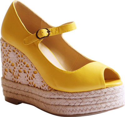 

Kanabis Women Yellow Wedges