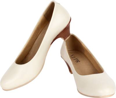 VAPR Women Cream Heels