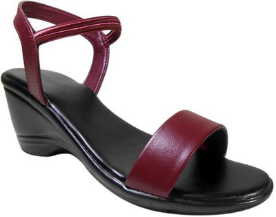 

Lily Women Maroon Wedges