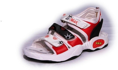 

Action Boys, White;red