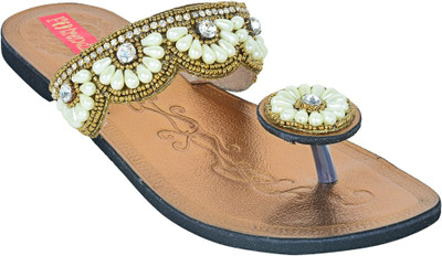 

Footrendz Women Multicolor Flats
