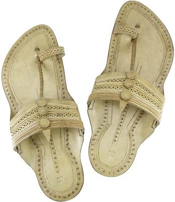 eKolhapuri Men Yellow Sandals