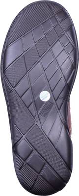 Khadim's Men Black Sandals