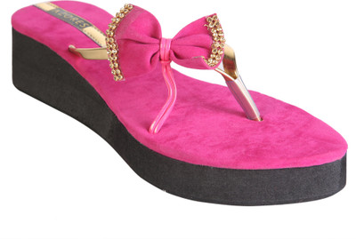 

Azores Women Pink Wedges