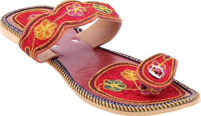 

Royal Collection Women Multicolor Flats
