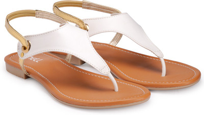 

Nell Women White Flats