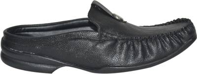 Strive Men Black Sandals