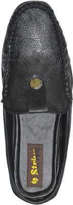 Strive Men Black Sandals