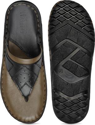 Teakwood Men Black Sandals