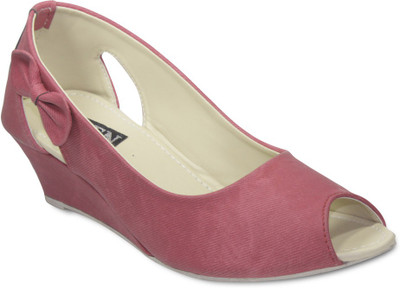 

TEN Women Pink Wedges