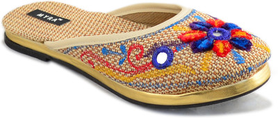 

Myra Women Multicolor Flats